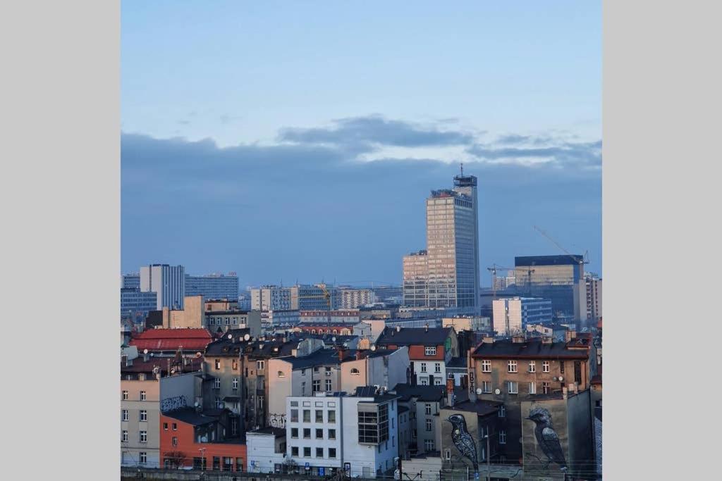 R O M A N T I C City View By Kato Katoviçe Dış mekan fotoğraf